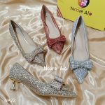 Elegant Pointed-Toe Low Heel Shoes with Crystal Bow