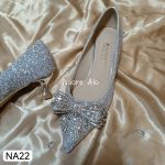 Elegant Pointed-Toe Low Heel Shoes with Crystal Bow - Image 4