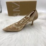 Premium Floral Embroidered Pointed Toe Mules - Elegant Party Wear Heels - Image 2